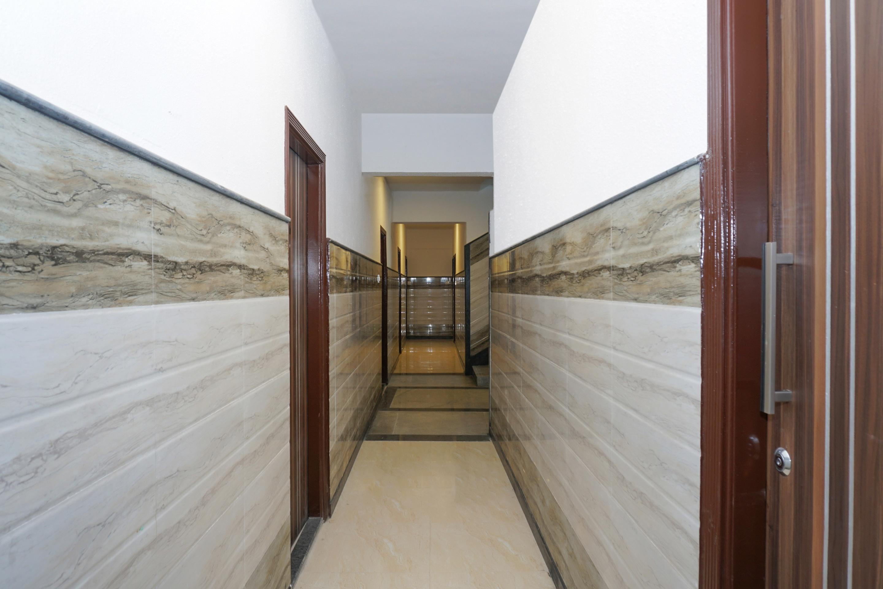 Super Hotel O Hare Rama Guest House Nowe Delhi Zewnętrze zdjęcie