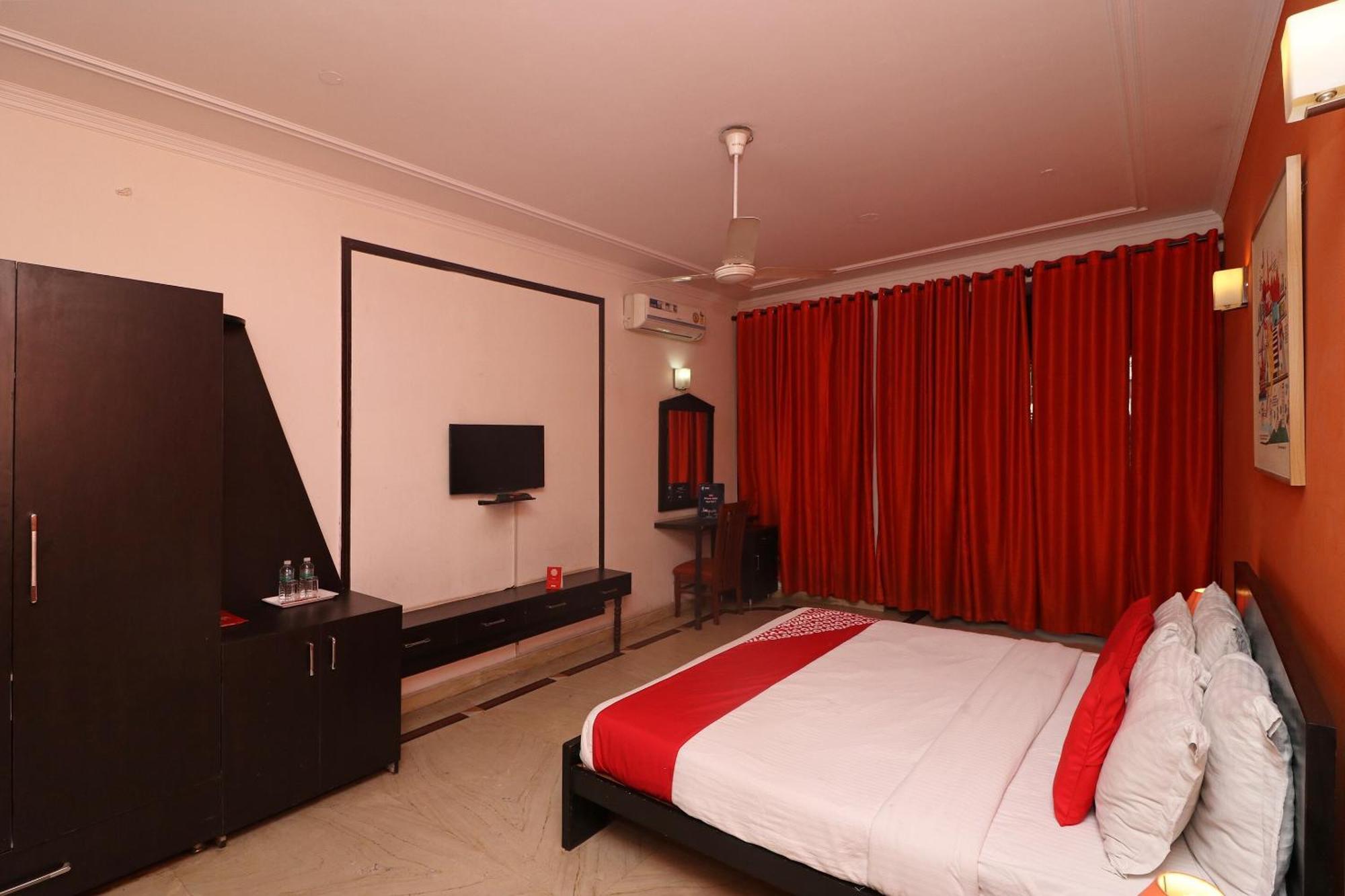 Super Hotel O Hare Rama Guest House Nowe Delhi Zewnętrze zdjęcie